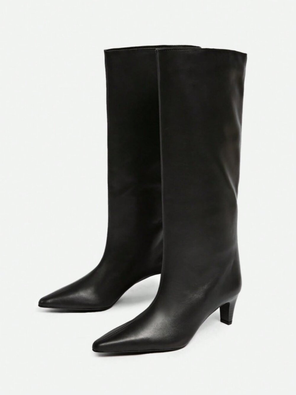 Black Western Women's Kitten Heel Boots - Picture 9 of 9